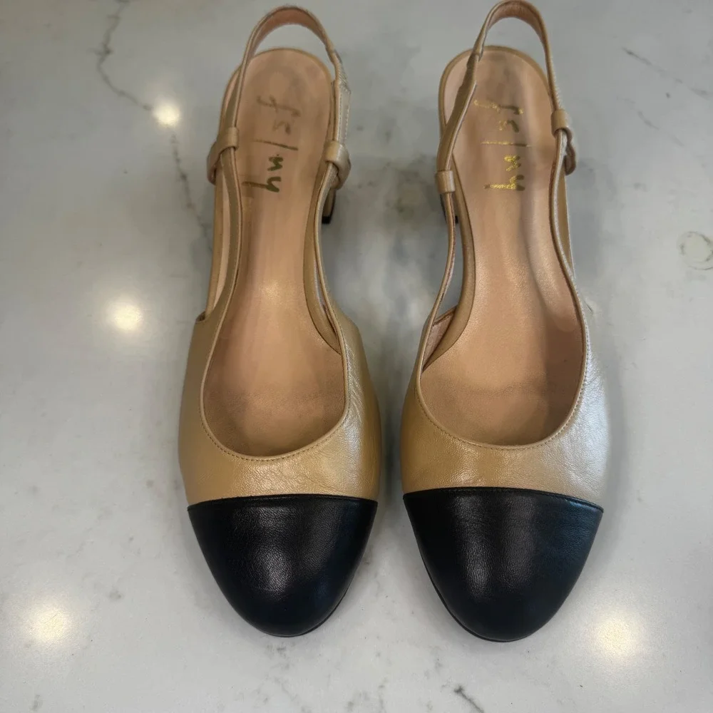 FS/NY French Sole Wom 9.5 B Beige Black Cap Toe Leather Slingback Low Block Heel